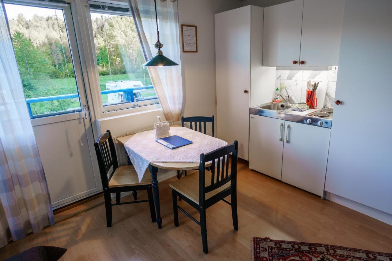 Skotteksgarden Cottages Ulricehamn Exterior foto
